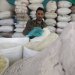 ارتفعت أسعار السلع الأساسية في اليمن ما ألقى بتبعاته على ملايين السكان (إ.ب.أ)