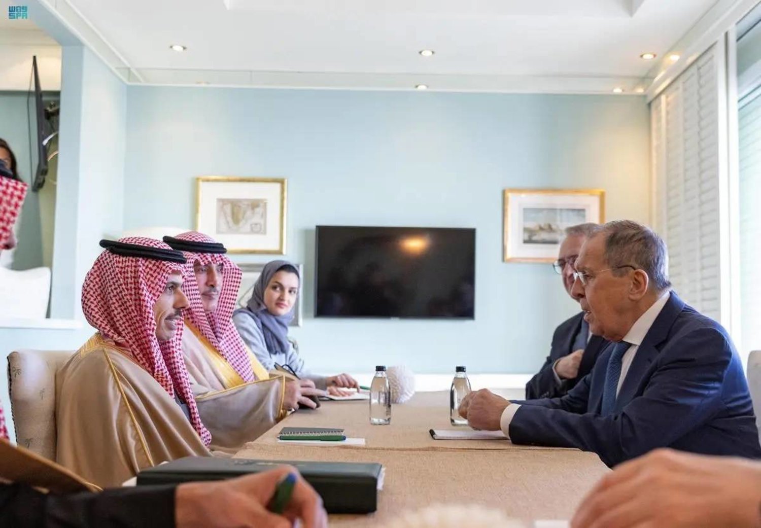 جانب من لقاء وزير الخارجية السعودي الأمير فيصل بن فرحان ونظيره الروسي سيرغي لافروف (واس)