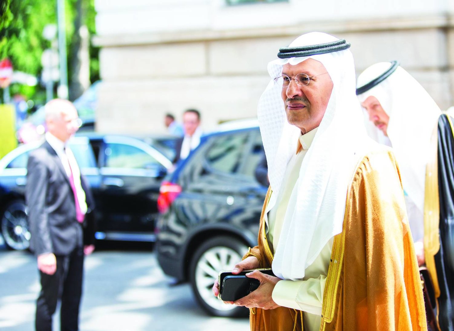 وزير الطاقة السعودي الأمير عبد العزيز بن سلمان لحظة وصوله لمقر منظمة أوبك في فيينا (إ.ب.أ)