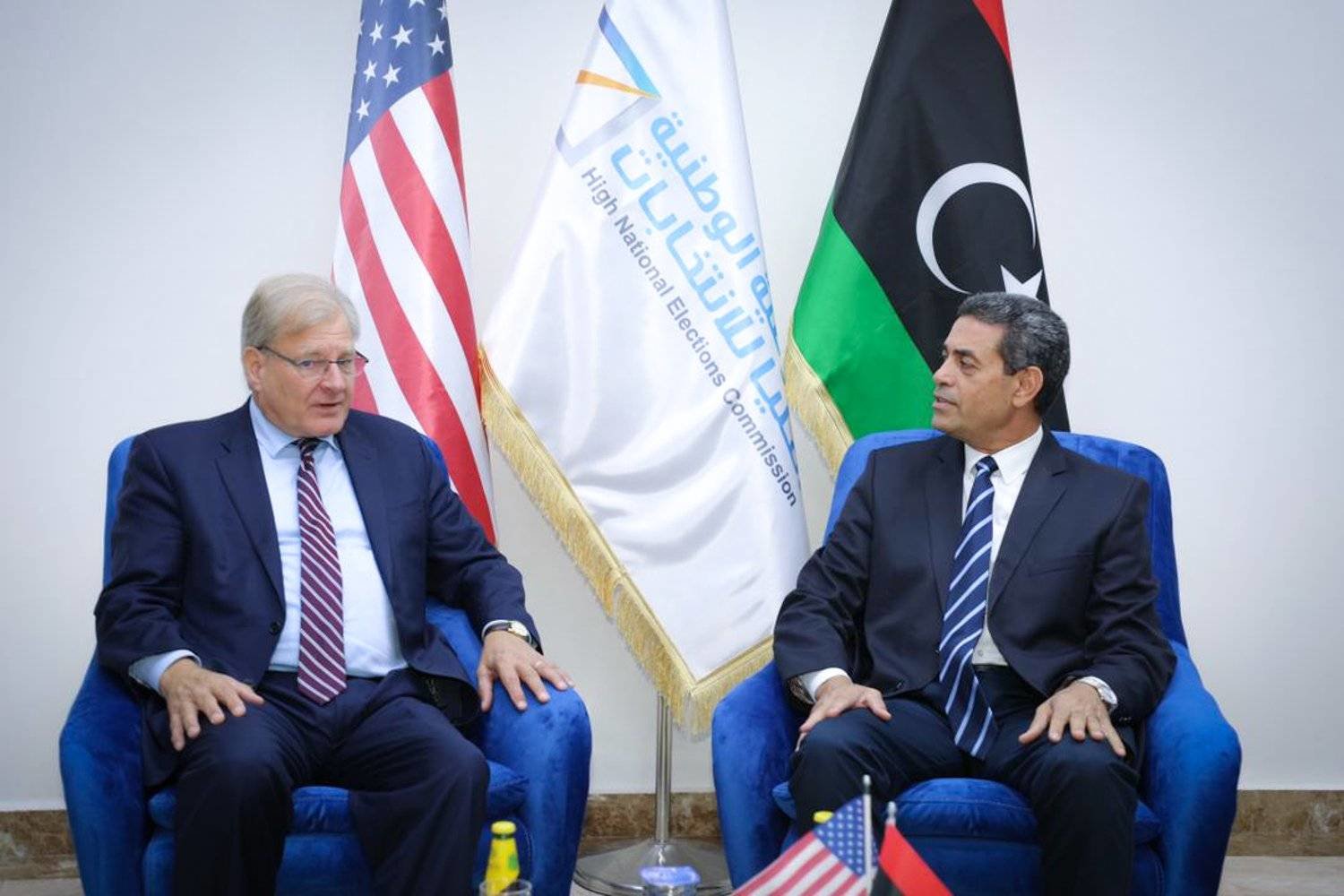 نورلاند مع رئيس مفوضية الانتخابات الليبية (البعثة)