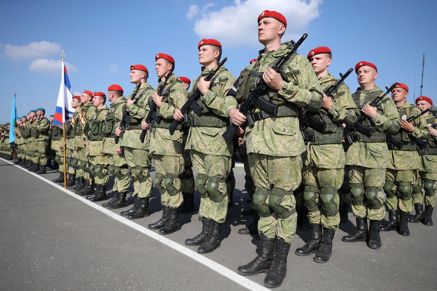 جنود في الجيش الروسي (أرشيفية - رويترز)