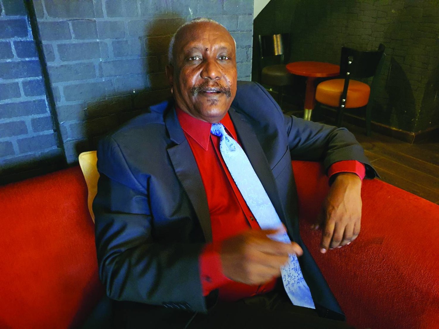 
ياسر عرمان القيادي في «الحرية والتغيير» ومستشار رئيس الوزراء السابق في السودان (الشرق الأوسط)
