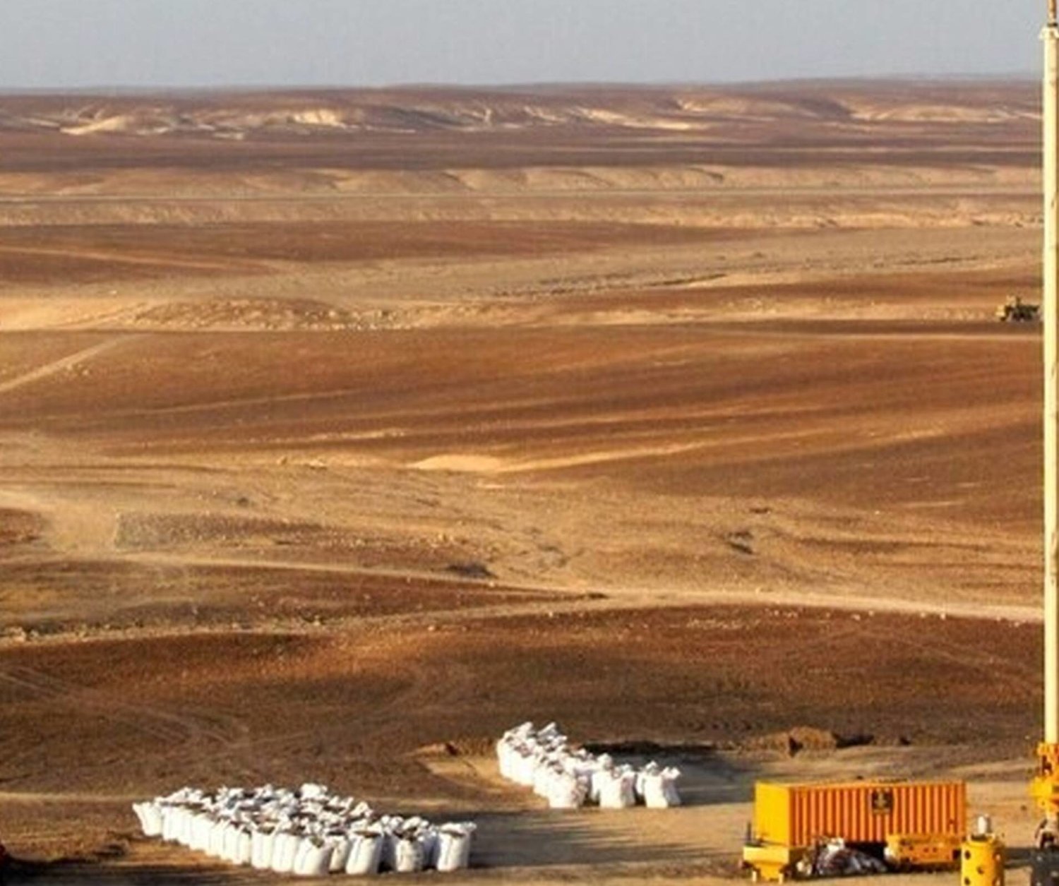 صحراء الأردن التي قد تحتوي على الزيت الصخري (غيتي)
