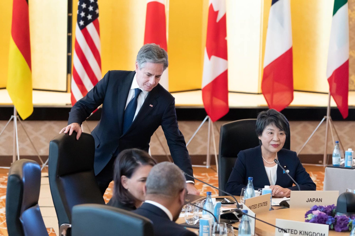 وزير الخارجية الأميركي أنتوني خلال اجتماع gوزراء خارجية مجموعة السبع في طوكيو (إ.ب.أ)
