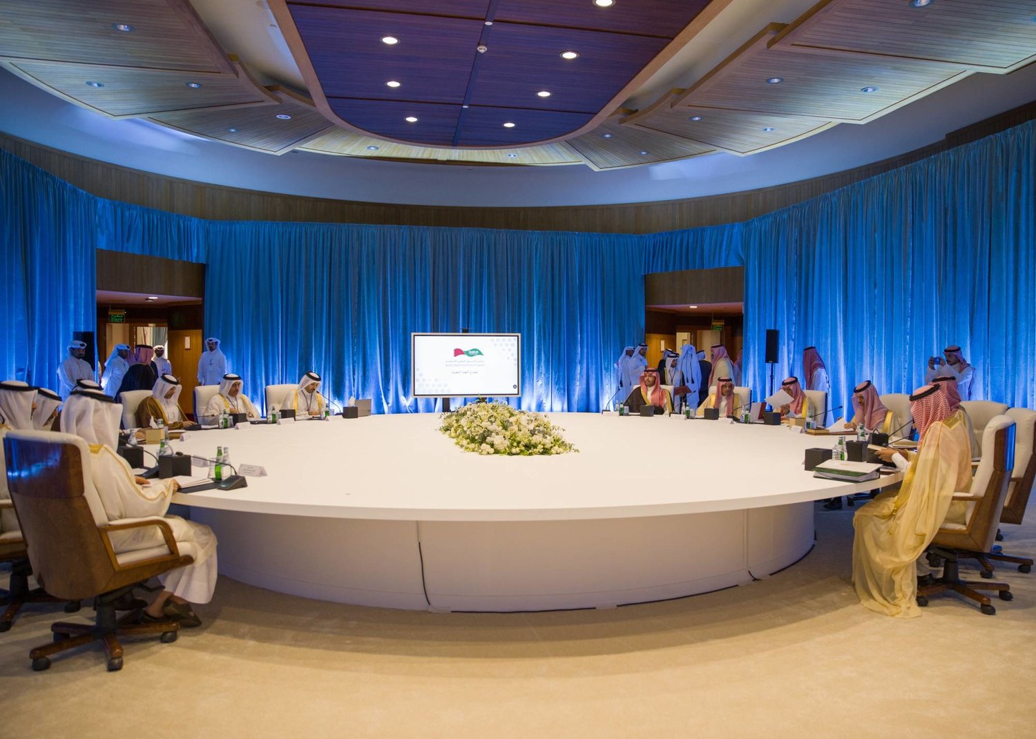 جانب من الاجتماع الأول للجنة التنفيذية لمجلس التنسيق السعودي القطري (الخارجية السعودية)