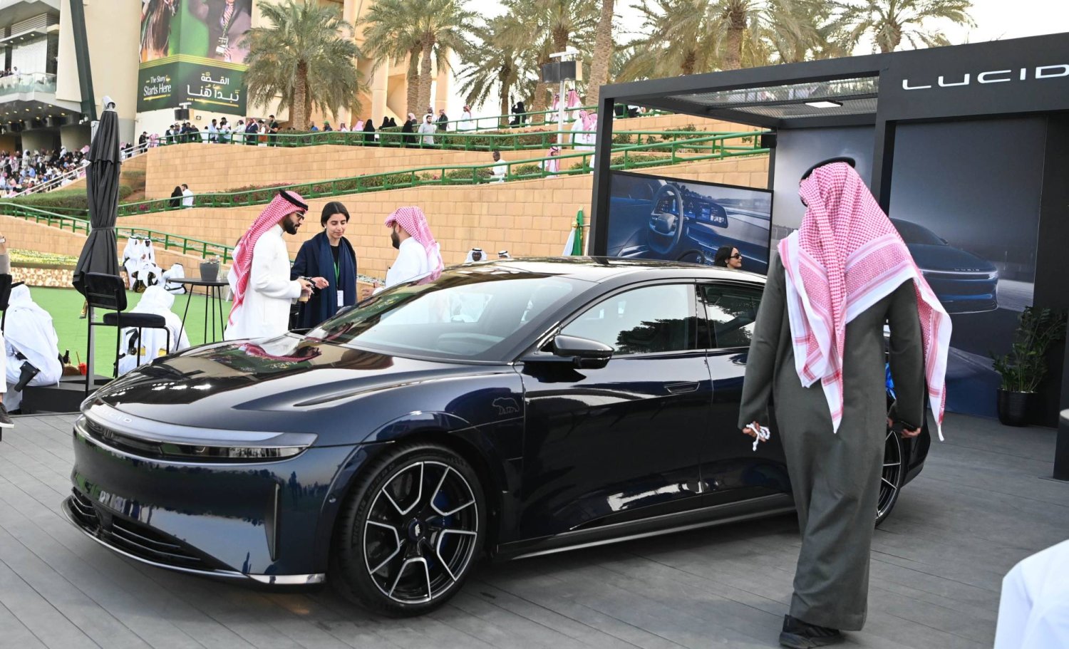 سيارة لوسيد سجلت حضورها في أمسية كأس السعودية (تصوير: بشير صالح)