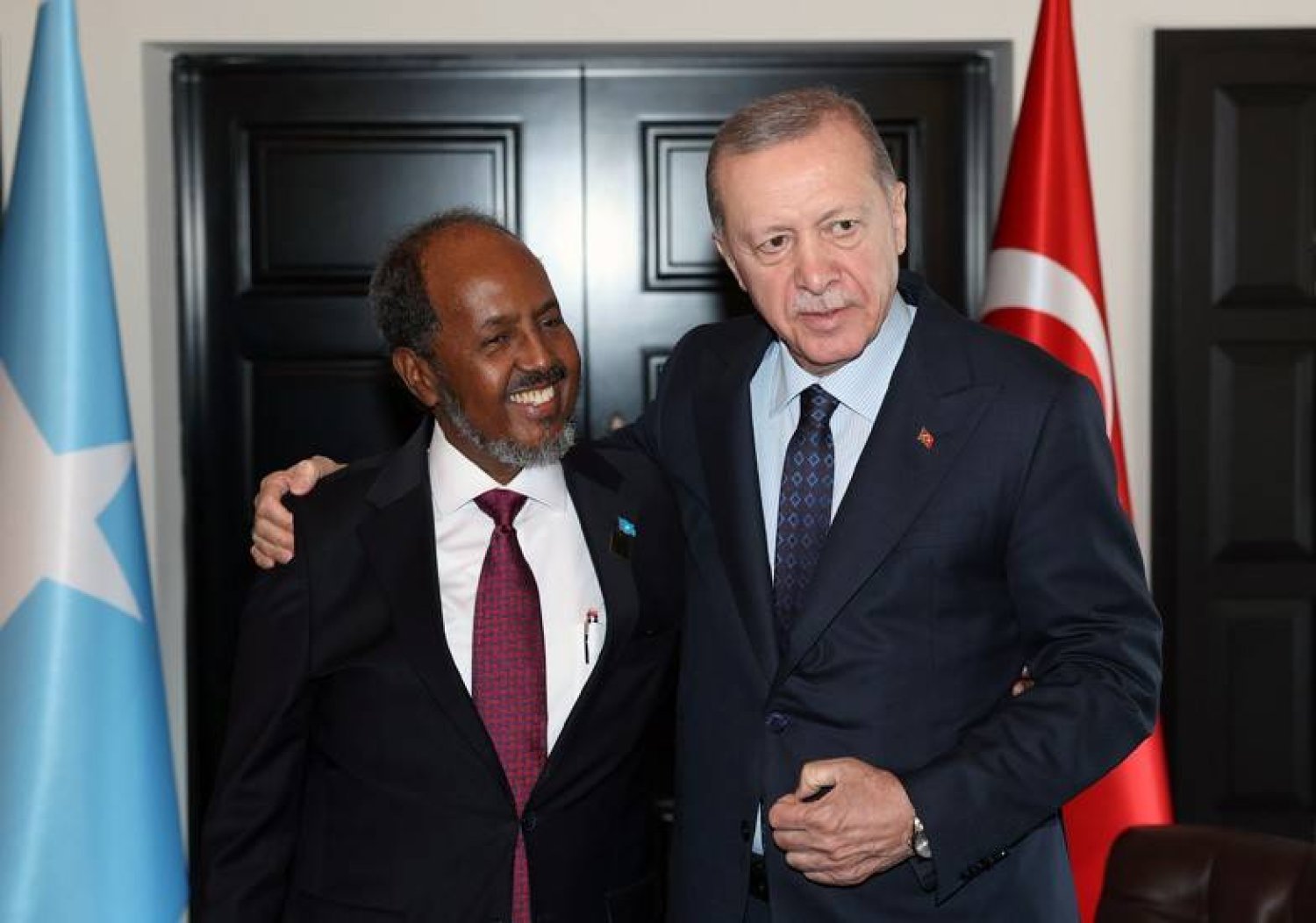 إردوغان التقى الرئيس الصومالي على هامش المنتدى الدبلوماسي في أنطاليا السبت (الرئاسة التركية)