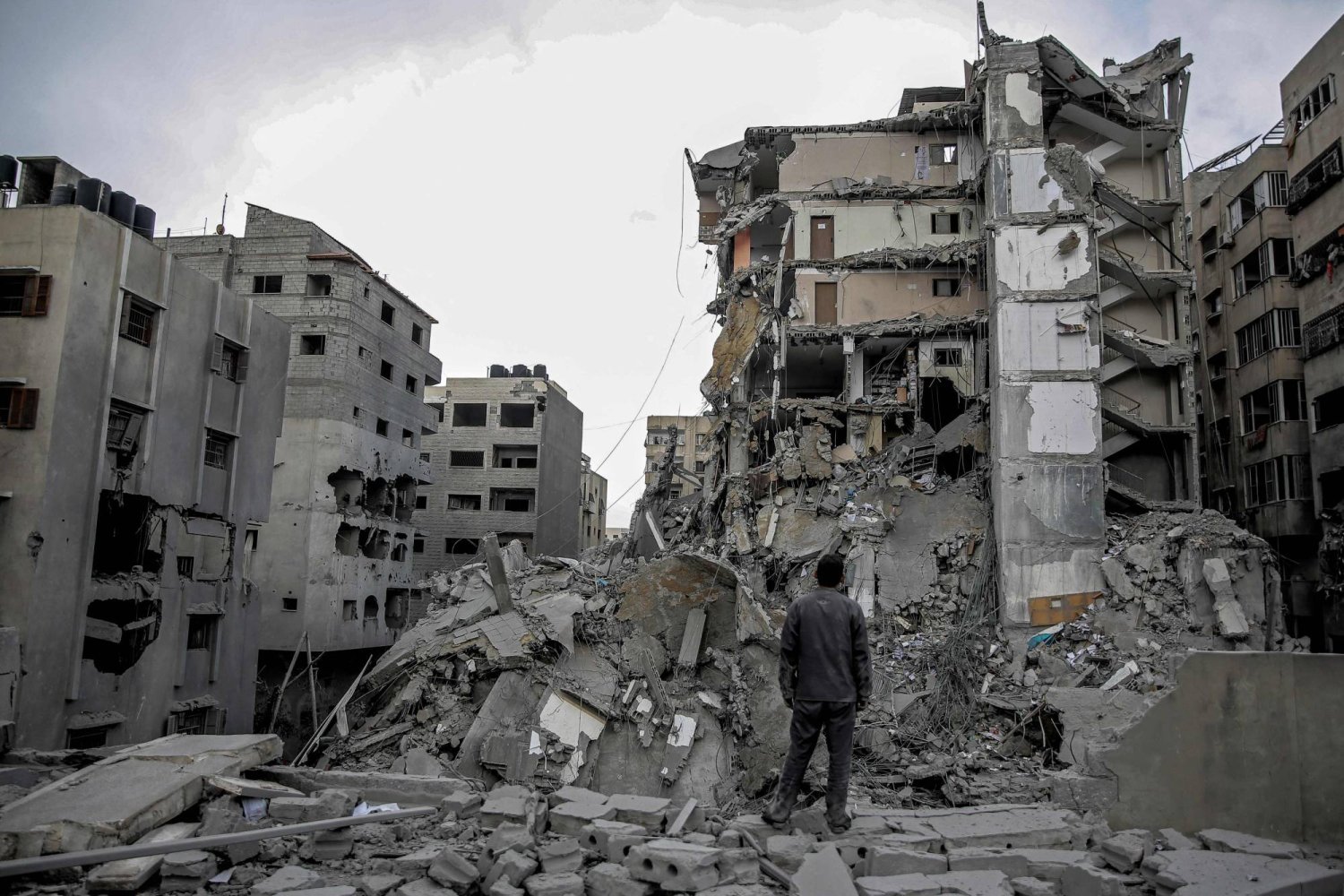 جانب من الدمار جراء القصف الإسرائيلي على قطاع غزة (أ.ف.ب)