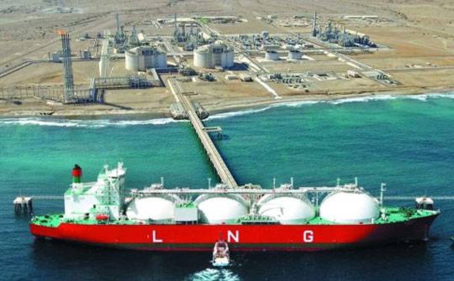 إحدى السفن التابعة لـ«العمانية» المصمَّمة خصيصاً لنقل الغاز الطبيعي المسال (الموقع الإلكتروني للشركة)