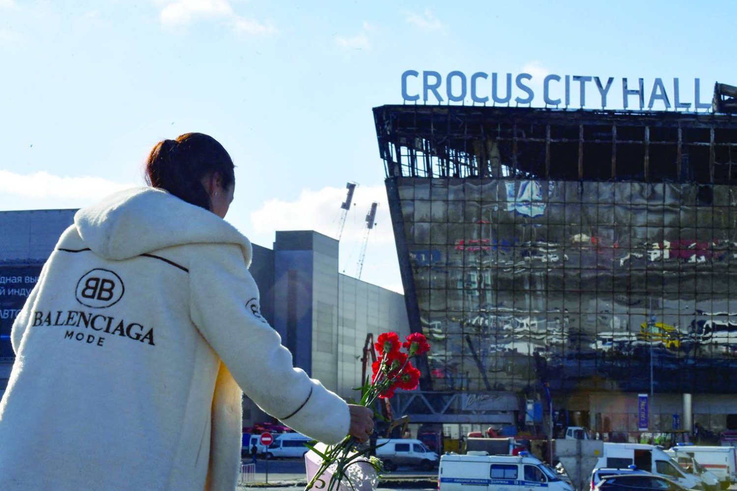 
تفحُّم صالة «كروكوس سيتي هول» للحفلات في موسكو بسبب هجوم إرهابي (أ.ف.ب)