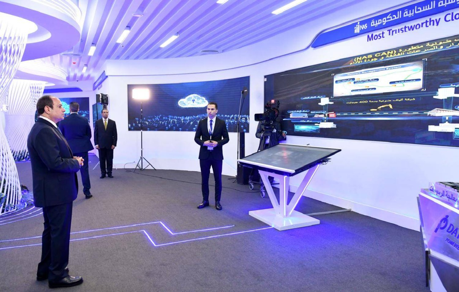 السيسي خلال افتتاح مركز «البيانات والحوسبة الحسابية» في العاصمة الجديدة (الرئاسة المصرية)