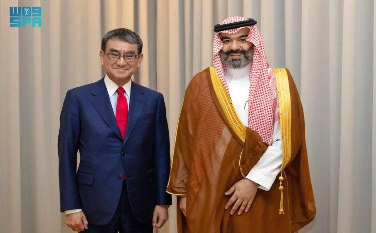 Saudi Minister of Communications and Information Technology Eng. Abdullah bin Amer Al-Swaha met on Saturday in Jeddah with the Japanese Minister for Digital Transformation, Taro Kono. SPA