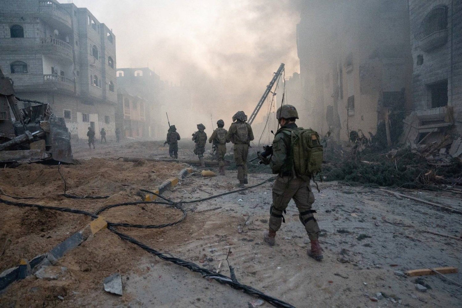 جنود إسرائيليون في قطاع غزة وسط الصراع المستمر بين إسرائيل و«حماس» (رويترز)