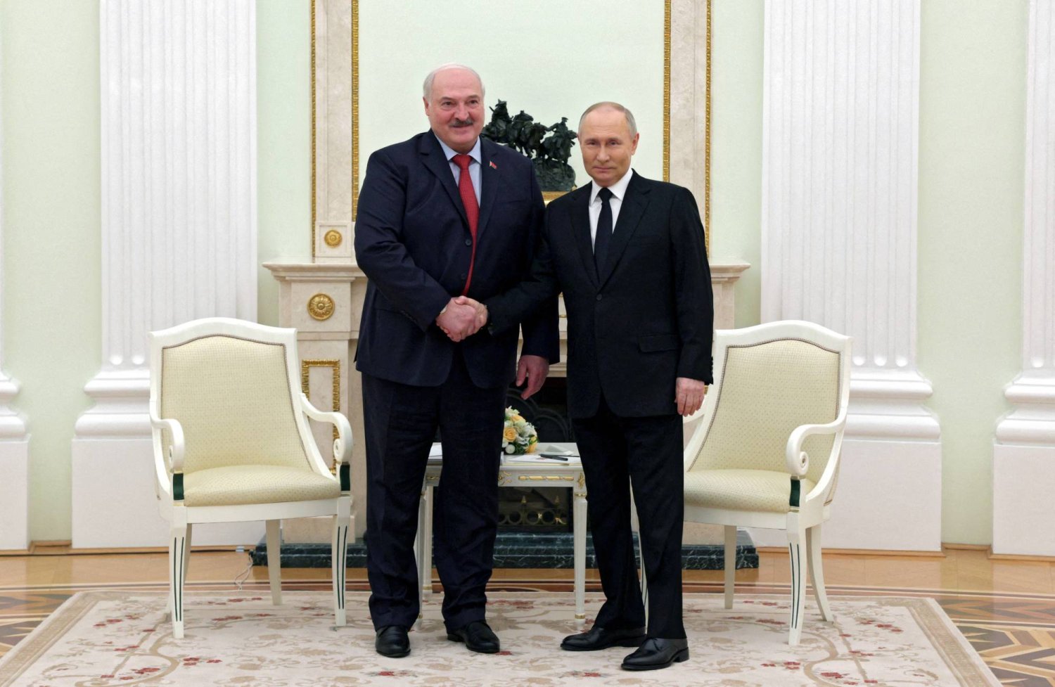 الرئيس الروسي فلاديمير بوتين ورئيس بيلاروسيا ألكساندر لوكاشينكو (أرشيفية - رويترز)