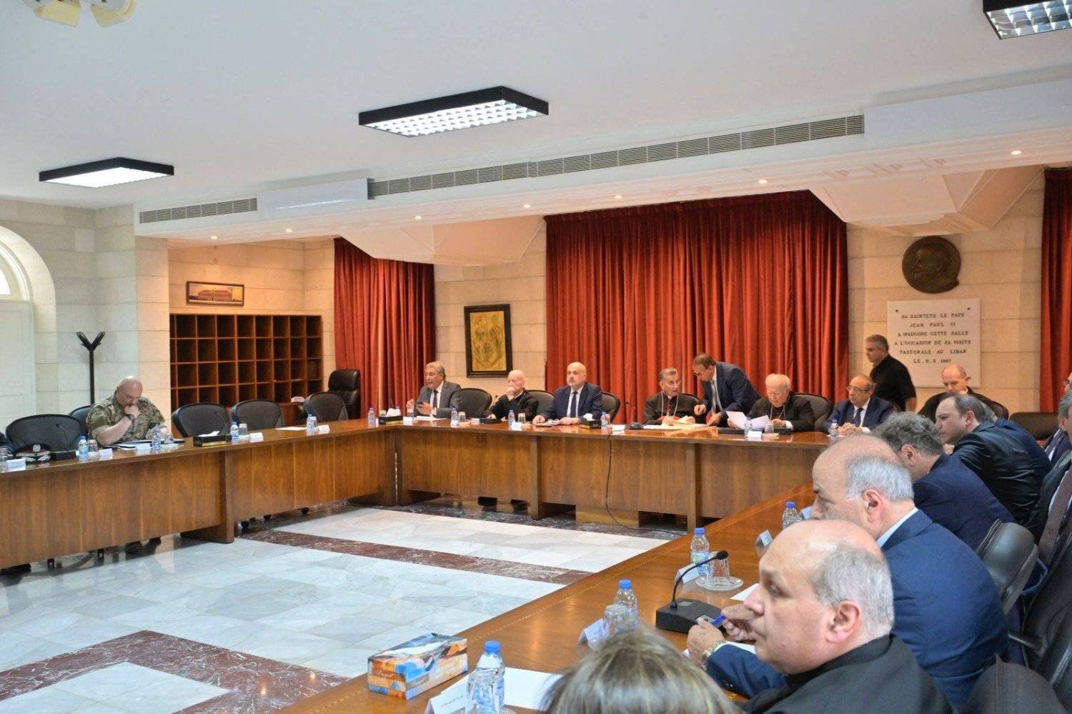 Participants in the meeting that Bkerke called for to discuss the issue of Syrian refugees (Asharq al-Awsat)
