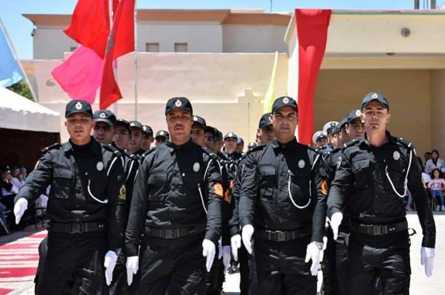 عناصر من قوات الأمن المغربي (الشرق الأوسط)