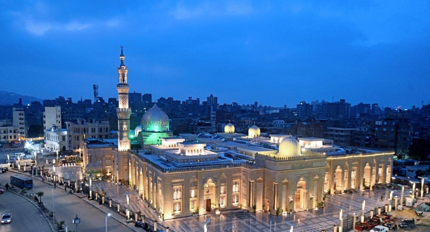 مسجد السيدة زينب في العاصمة المصرية القاهرة (المقاولون العرب- فيسبوك)