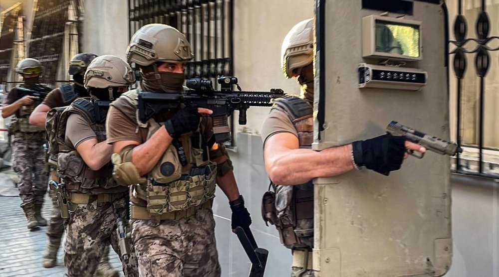 إحدى العمليات الأمنية التي استهدفت عناصر «داعش» في تركيا (أرشيفية)