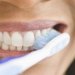 عدم تنظيف الاسنان يزيد خطر الإصابة بسرطانات المعدة والمريء
