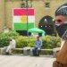مواطنون في إحدى ساحات أربيل عاصمة إقليم كردستان (أ.ف.ب)