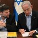 رئيس الوزراء الإسرائيلي بنيامين نتنياهو (يمين) ووزير الماليّة بتسلئيل سموتريتش (حساب الأخير على «إكس»)