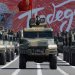 العرض العسكري في الساحة الحمراء (رويترز)