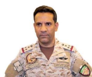 «التحالف» يمهل الحوثيين 3 ساعات لإخراج الأسلحة من ميناءي الحديدة والصليف ومطار صنعاء