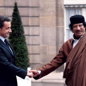 يوميات الود  والخصام (3) تفاصيل تمويل القذافي لحملات رئاسية غربية